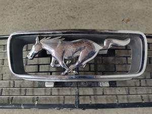 Ford Mustang Grill