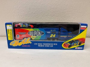 Racing Champions 164 Dupont Racing Team Scale Transporter with Premier Stock Car In Original Box