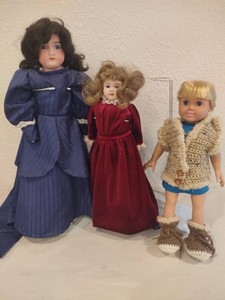 Vintage Collectible Floradora Doll, Doll Made in Germany & American Girl Style Dolls wDisplay Stands
