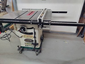 Grizzly Polar Bear Series 10 Hybrid Table Saw (Model #G0715P) wRoller Table