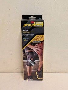 NEW 3M FUTURO ADJUSTABLE HINGED KNEE BRACE