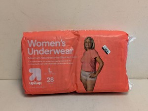 NEW UP&UP WOMENS UNDERWEAR SIZE LARGE 28PK.