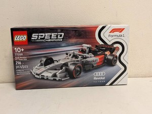 NEW LEGO SPEED CHAMPIONS BUILDING TOY 216PCS.