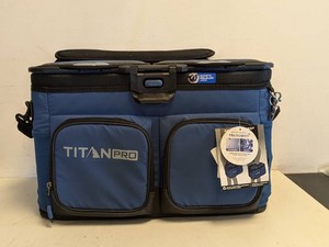 TITAN PRO ZIPPERLESS COOLER BLUE