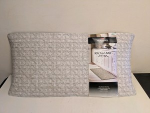 MOHAWK HOME KITCHEN MAT 20IN X 42IN  WOVEN GREY
