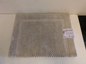 NEW PURELY INDULGENT BATH MAT OXFORD TAN 24IN X 36IN