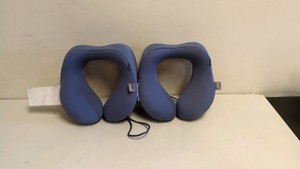 AIRIA LIVING TRAVELING NECK PILLOW 2 CT BLUE