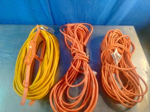Heavy-duty electrical extension cords