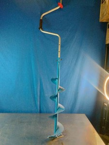 Manual ice fishing hand auger,