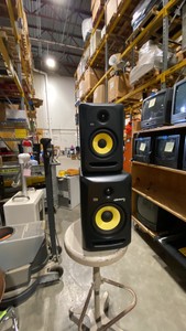 Speaker Set