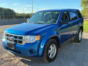 2011 Ford Escape XLS  (NO RESERVE)