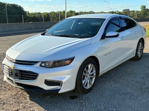 2016 Chevrolet Malibu LT  No Accidents  (NO RESERVE)