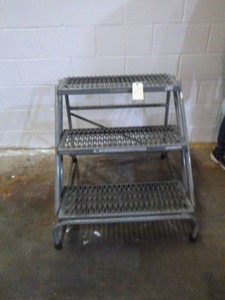 Cotterman Steel Step Stand