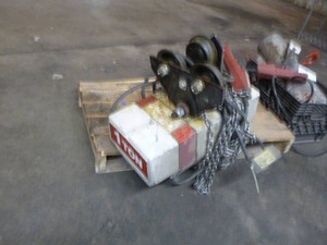 Coffing 1 Ton Hoist Lift
