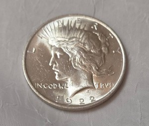 1922 Silver Peace Dollar -  AU