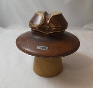 Vintage Ceramic Electric High Voltage Electrical Line Mushroom Insulator - Rare.&nbsp (7 T x 7 12 W)- Not many made in this color- FROM THE 1930s TO 1970s