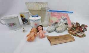 Mixed Collectibles & Decor - Dolls, Glassware, Figurines & More (Lot of 12)