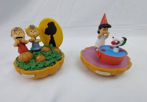 Peanuts Halloween Figurines - Hawthorne Village Its the Great Pumpkin (Lot of 2)