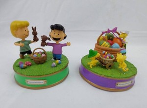 Easter Peanuts Figurines - Bradford Exchange Tabletop Sculptures (Lot of 2)