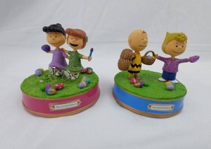 Peanuts Easter Tabletop Sculptures - Bradford Exchange Frolicking & Lending a Hand (2pc)