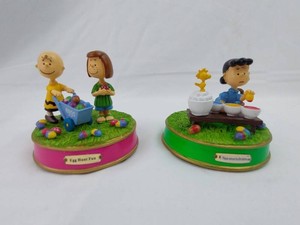Easter Peanuts Tabletop Sculptures - Bradford Exchange No. A0044 (Lot of 2)