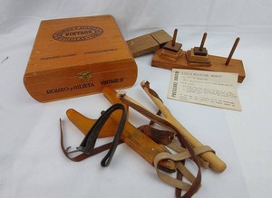 Cigar Humidor & Wooden Puzzle Assortment - Romeo y Julieta Vintage IV