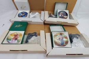 Decorative Collector Plates - Zolan Child Illustrations (Lot of 4)