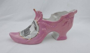 Porcelain Souvenir Shoe - Pink Brainerd, Minnesota Scenic Design