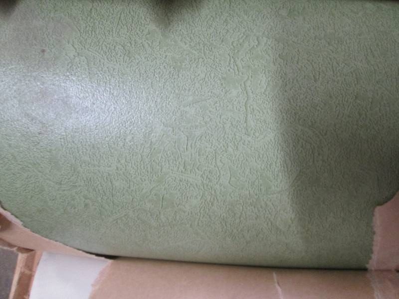 Roll of linoleum flooring 79 wide