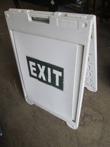 Double sided stand sign
