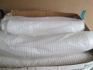 21 Sleeves of shallow foam serving bowls