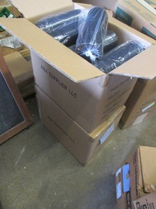 2000 Black vented cup lids