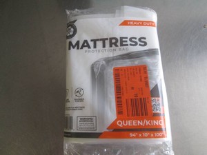 Queen or king mattress protection bag