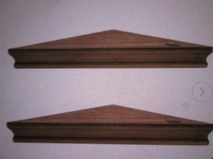 2 16.5x18.5 inch corner shelves