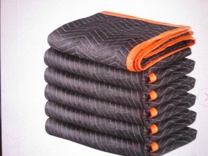 6 80 x 72 Inch moving blankets