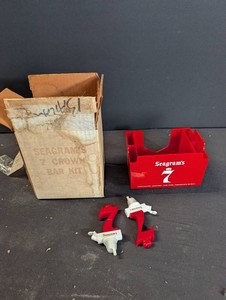 Seagrams Vintage Bar Napkin Holder And Pour Spouts