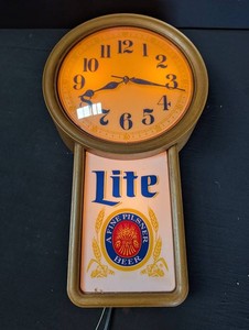 Vintage Miller Lite Advertising Beer Wall Clock