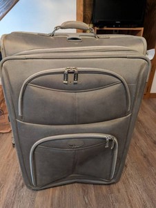 Delsey Rolling Upright Suitcase 32in