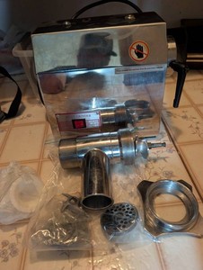 Stainless Steel Meat Grinder 650W