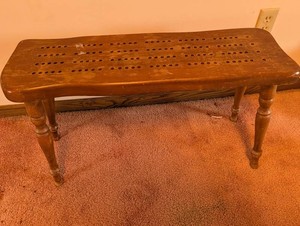 Wooden Cribbage Board With Turned Legs