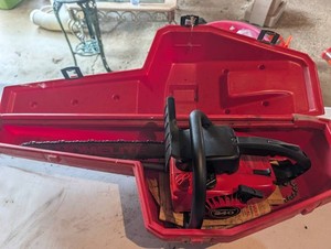 Homelite 240 Gas Chainsaw With Carrying Case