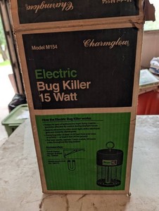 Charmglow M154 15-Watt Electric Bug Killer