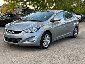 2014 HYUNDAI ELANTRA SE 143k Miles (NO RESERVE)