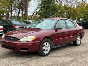 2004 FORD TAURUS SES 150k Miles (NO RESERVE)