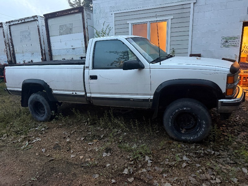 Household & Estate Auction in Waconia, MN | Bid Online | K-BID