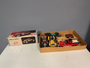 Rolls Royce Phantom II Radio and Collection of Vintage Style Die Cast Cars