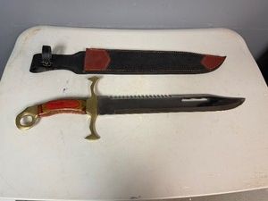 24 Fixed Blade Bowie Knife, Stainless Steel Blade, Redwood Handle with Sheath