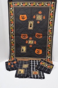 Quilted Halloween Pumpkin Wall Hanging With Coordinating Textiles