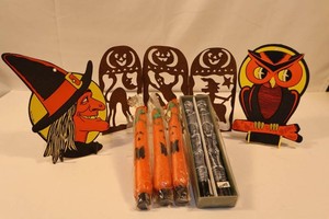 Vintage Halloween Decor Mixed Lot - 8-Piece Assortment