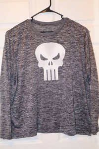 Marvel The Punisher Long-Sleeve Graphic Shirt XL